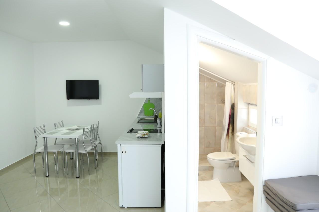 Apartmani "Roshu" ソコバニャ エクステリア 写真